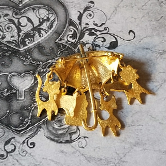💚Amazing💜 VTG Umbrella Brooch - Picture 5 of 7